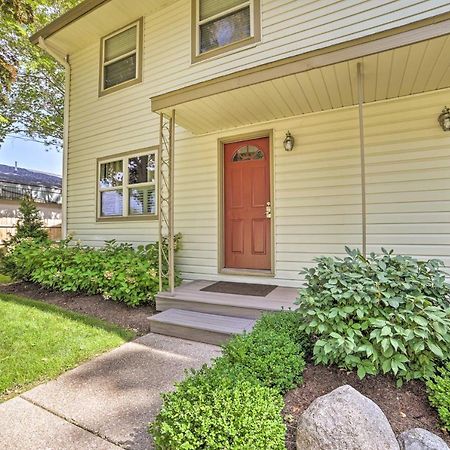 Harbor Springs Retreat With Grill About 1 Mi To Beach! Bagian luar foto